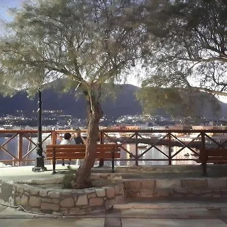 Tatil Evi Luxury Maisonette Danai Next To The Sea