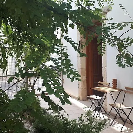 Semesterbostad Luxury Maisonette Danai Next To The Sea