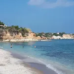 Feriehus Luxury Maisonette Danai Next To The Sea *